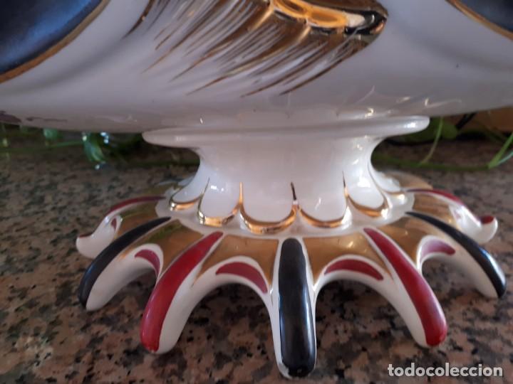 Antig&uuml;edades: antiguo centro de mesa en porcelana - Foto 2