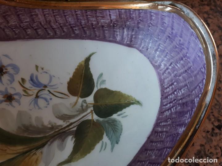 Antig&uuml;edades: antiguo centro de mesa en porcelana - Foto 6