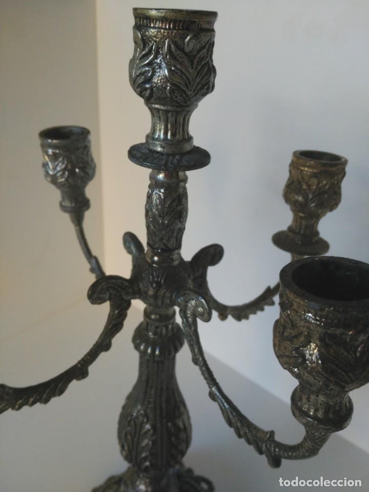 Antig&uuml;edades: Antiguo candelabro plateado de 5 brazos - Foto 2