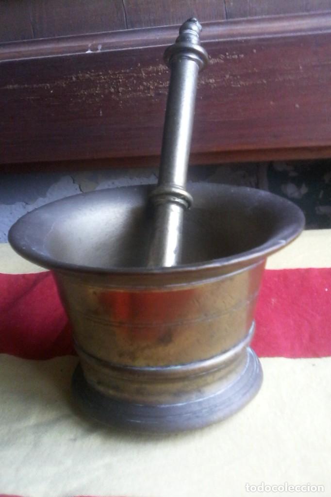 Antig&uuml;edades: MORTERO LATON . - Foto 1