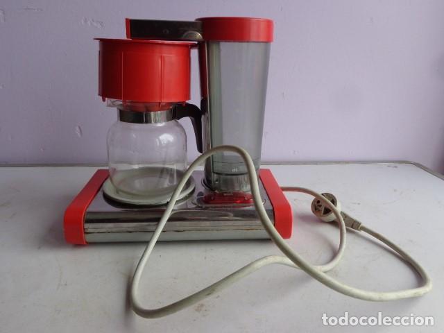 antigua (retro vintage) cafetera marca --moulin - Comprar Utensilios del  Hogar Antiguos en todocoleccion - 144078466
