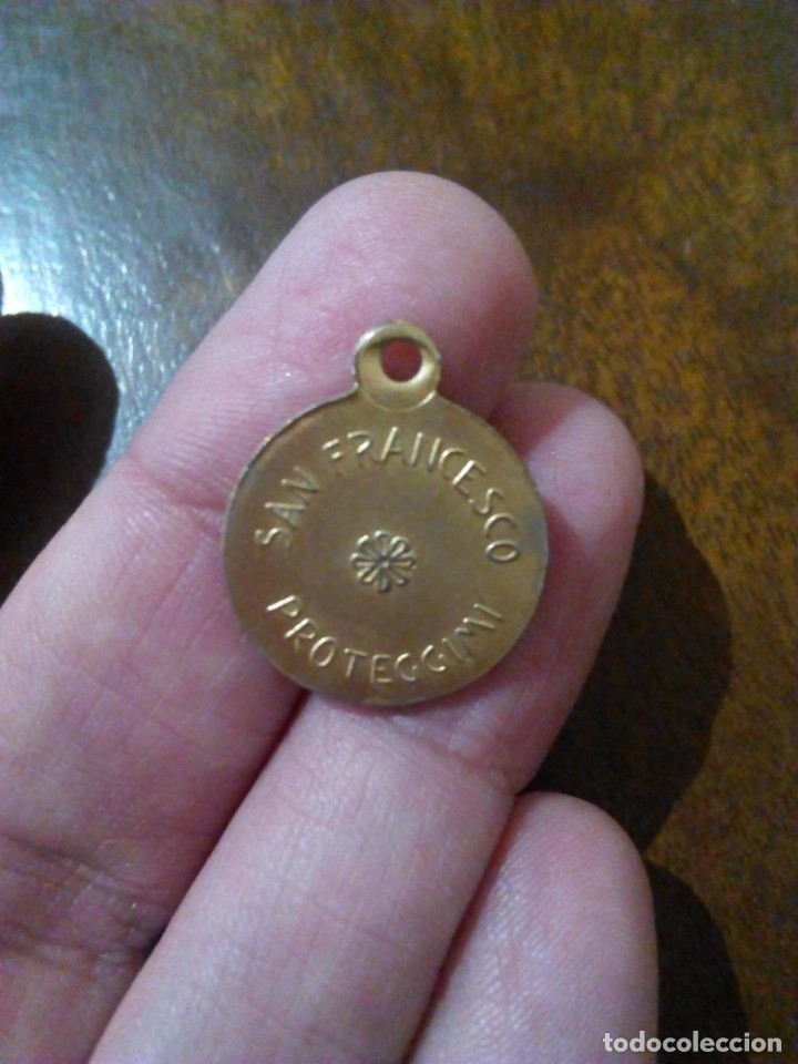Antig&uuml;edades: Medalla de San Francisco. - Foto 3
