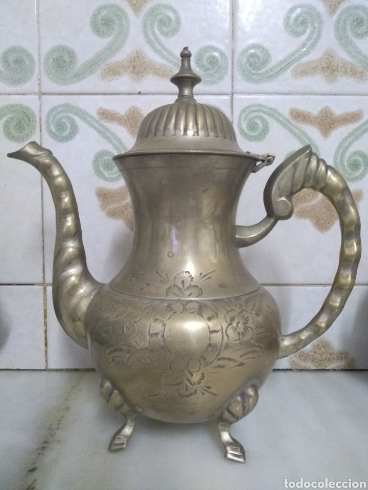 Antiguidades: **PRECIOSA TETERA DE LA INDIA DE METAL (COMPRADA EN EL CORTE INGL&Eacute;S, 975 GR. 23/15 CM, **