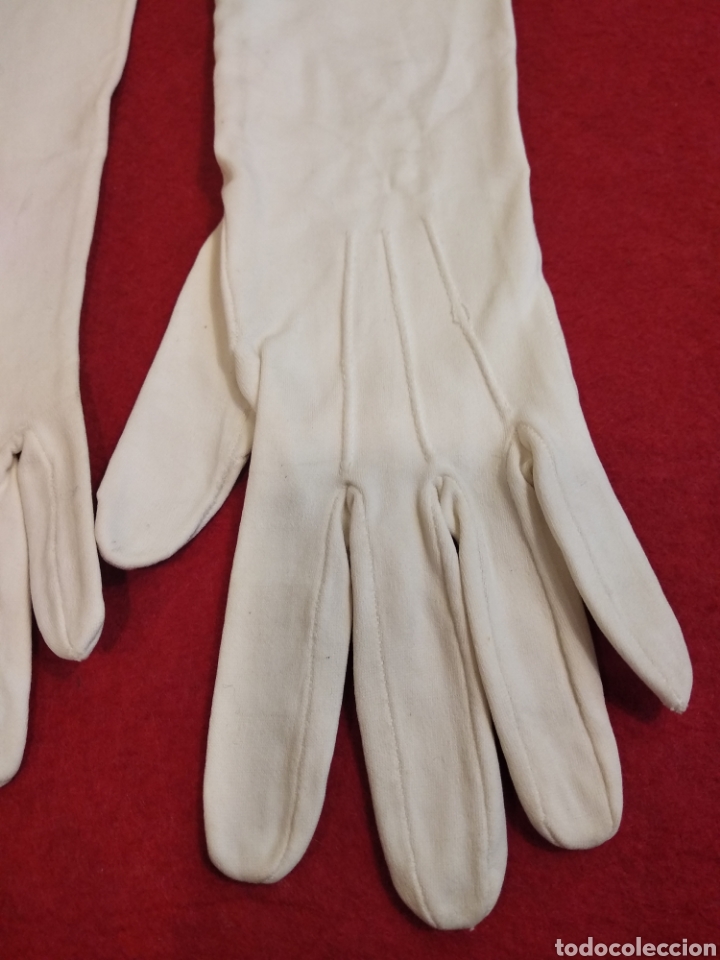 Antig&uuml;edades: Guantes blancos de mujer - Foto 2