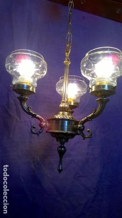 Antig&uuml;edades: Lampara antigua.De broce.Estilo Imperio.E - Foto 3