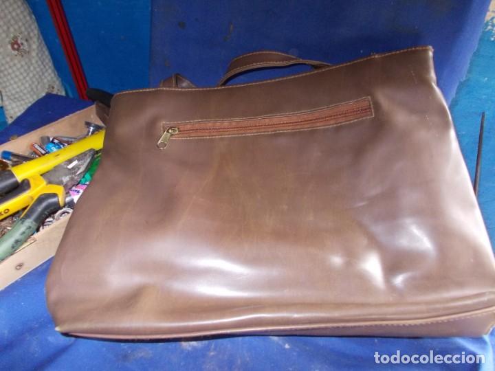 Antig&uuml;edades: bolso de chica - Foto 2