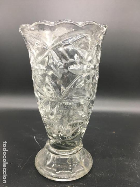 Antig&uuml;edades: Jarr&oacute;n de cristal - Foto 3