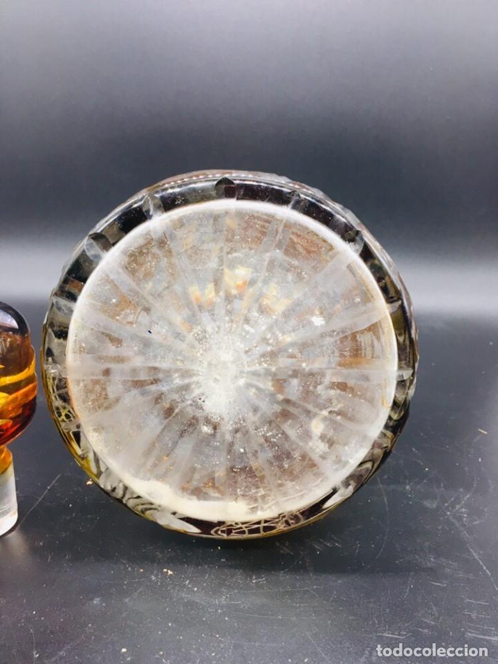 Antig&uuml;edades: Botella de licor - Foto 3