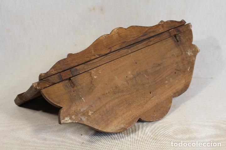 Antig&uuml;edades: mensula - repisa antigua de madera - Foto 4