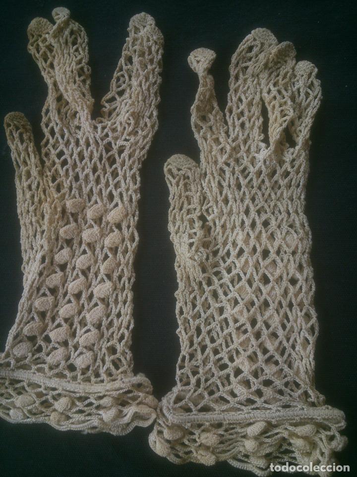 Antig&uuml;edades: ANTIGUOS GUANTES DE GANCHILLO - Foto 2