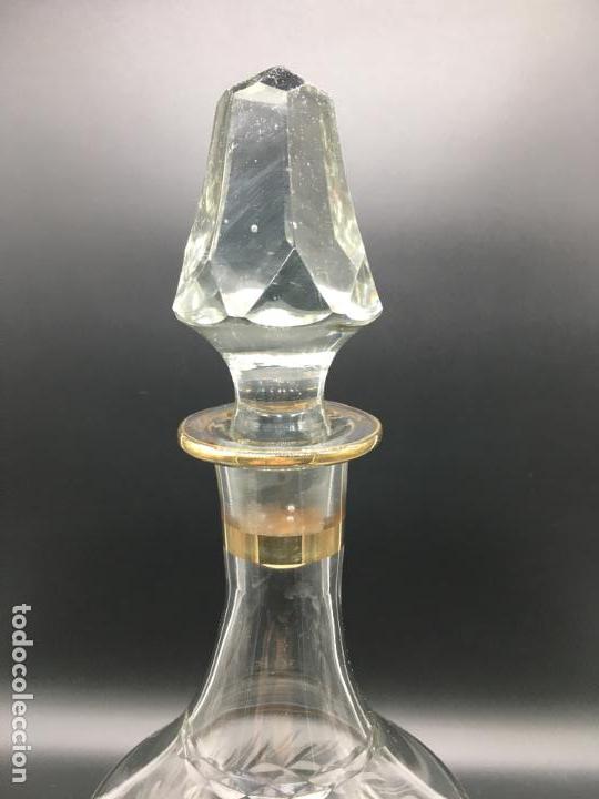 Antig&uuml;edades: Botella de licor - Foto 2