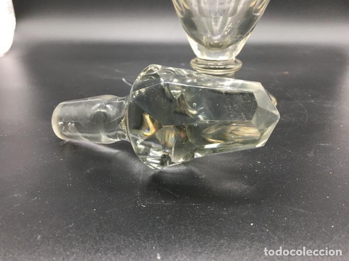 Antig&uuml;edades: Botella de licor - Foto 5