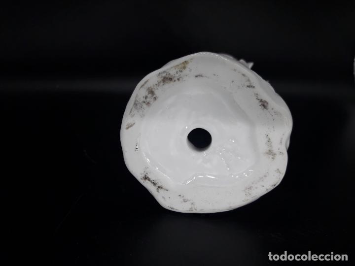 Antig&uuml;edades: Figura de porcelana - Foto 5