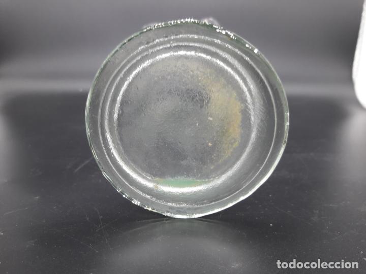 Antig&uuml;edades: Florero de cristal - Foto 3