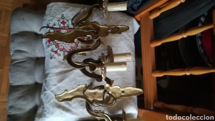 Antig&uuml;edades: Antigua pareja de apliques de bronce - Foto 2