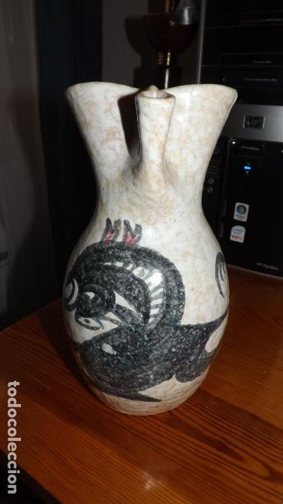 Antig&uuml;edades: Jarra de ceramica toledana - Foto 2