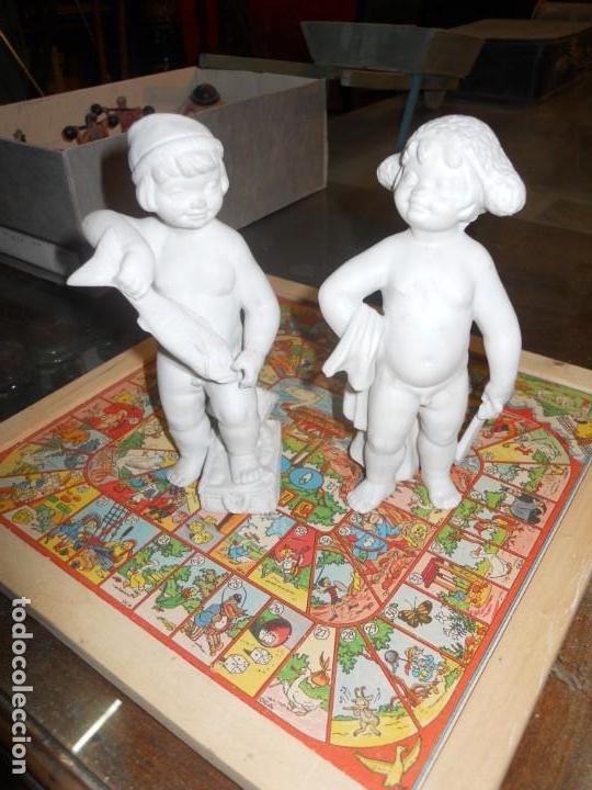 Oggetti Antichi: 2 antiguas figuritas porcelana biscuit