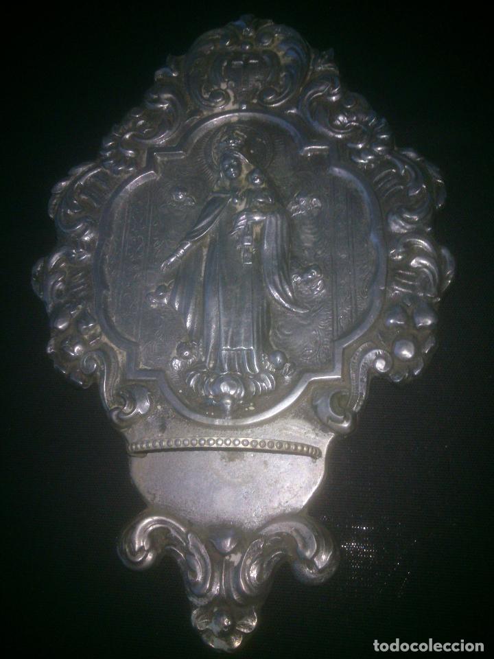 Antig&uuml;edades: benditera virgen  aluminio mitad s XX - Foto 1
