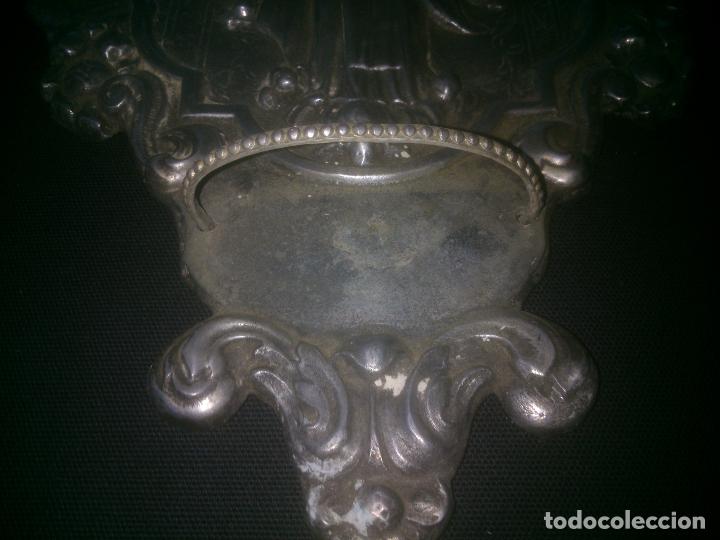 Antig&uuml;edades: benditera virgen  aluminio mitad s XX - Foto 3