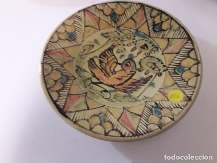 Antig&uuml;edades: Plato de cer&aacute;mica de Talavera - Foto 1