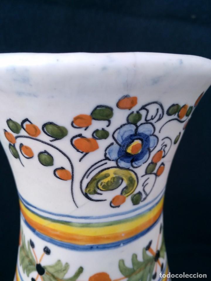 Antig&uuml;edades: Jaron florero ceramica Talavera - Foto 2