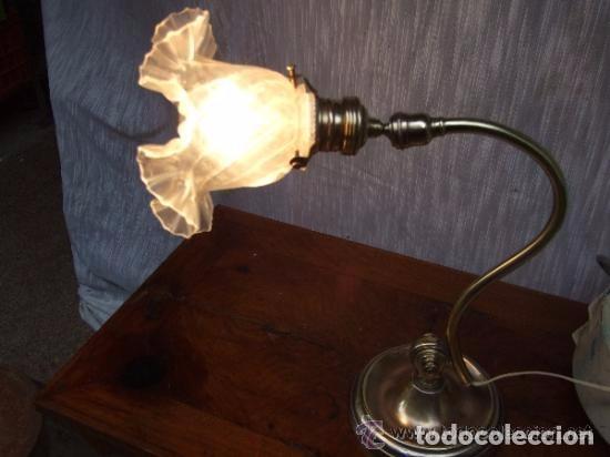 Antig&uuml;edades: LAMPARA SOBREMESA TULIPA REGULABLE - Foto 2