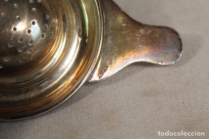 Antig&uuml;edades: colador de t&eacute; en alpaca - Foto 3