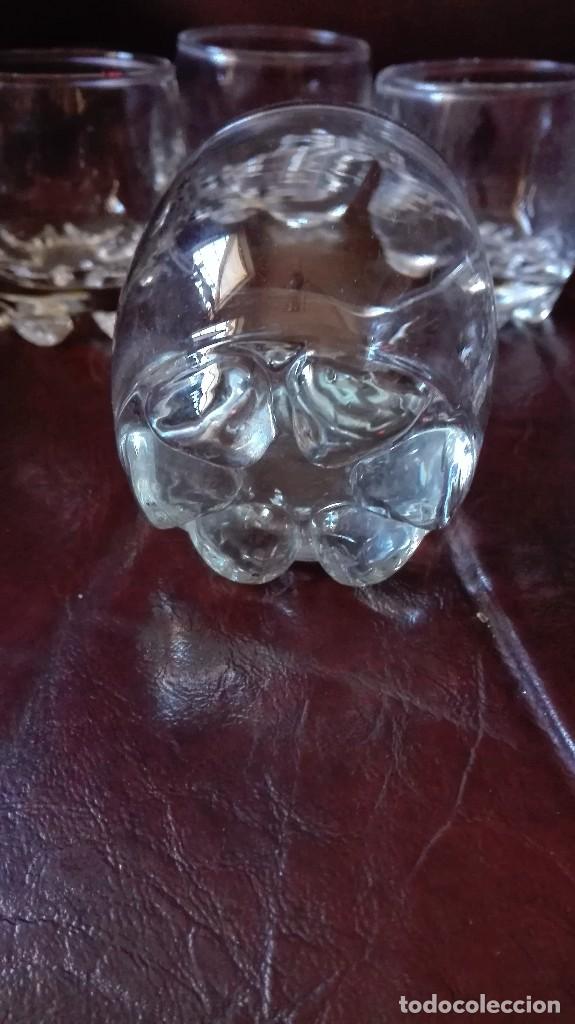 Antig&uuml;edades: 7 vasos para chupitos o licor - Foto 2