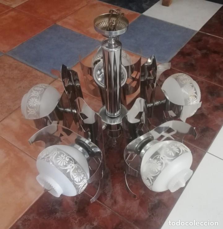 Antig&uuml;edades: L&aacute;mpara cromada vintage - Foto 2