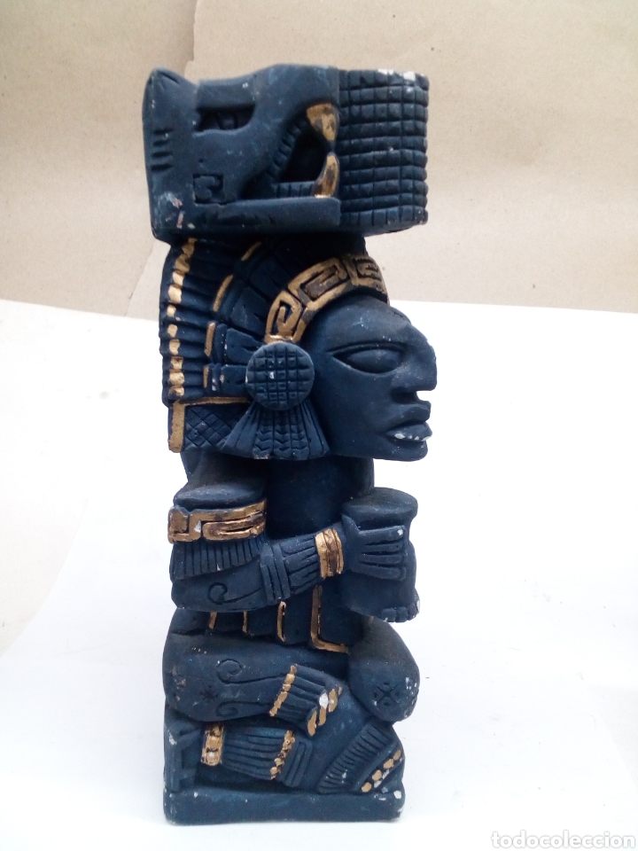 Antig&uuml;edades: Figura Azteca en Cemento - Foto 2