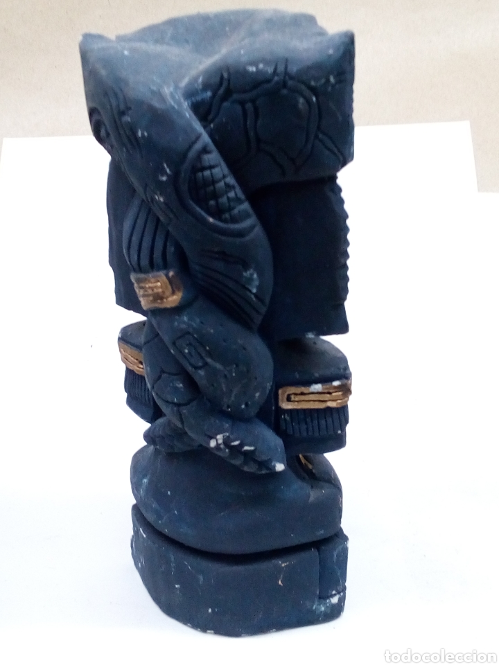 Antig&uuml;edades: Figura Azteca en Cemento - Foto 3