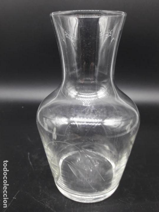 Antig&uuml;edades: Jarra de cristal - Foto 2