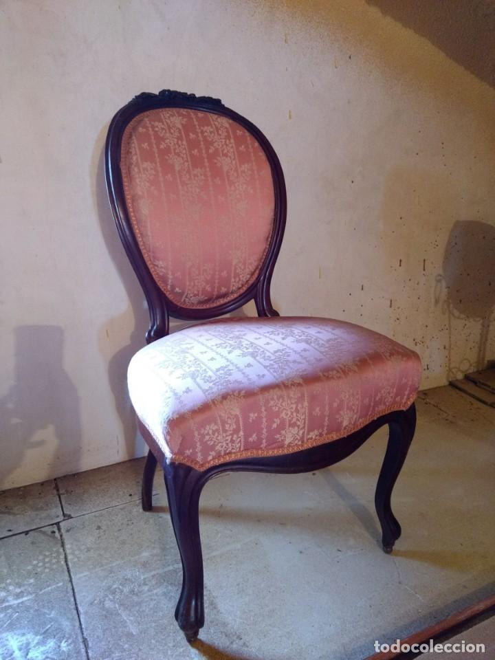 Antig&uuml;edades: Lote de Sill&oacute;n Isabelino y 4 Sillas - Foto 6