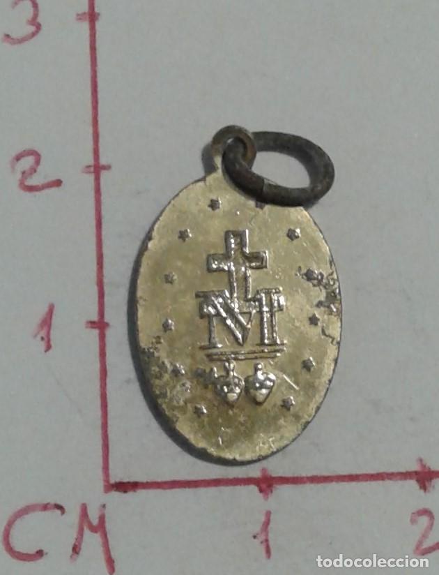 Antig&uuml;edades: MEDALLA RELIGIOSA. VIRGEN MAR&Iacute;A - Foto 2