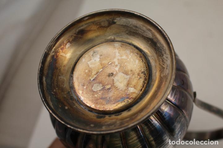Antig&uuml;edades: jarra plateada - Foto 4