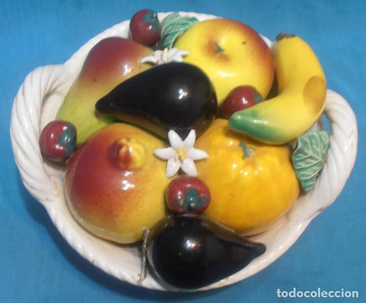 Antig&uuml;edades: CENTRO DE MESA, CESTA DE CERAMICA CON FRUTAS - Foto 5