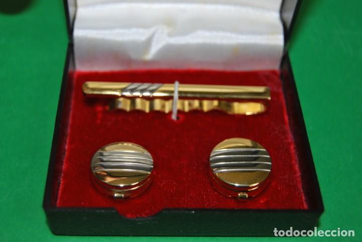 Antig&uuml;edades: CONJUNTO DE GEMELOS Y ALFILER PARA CORBATA - Foto 2