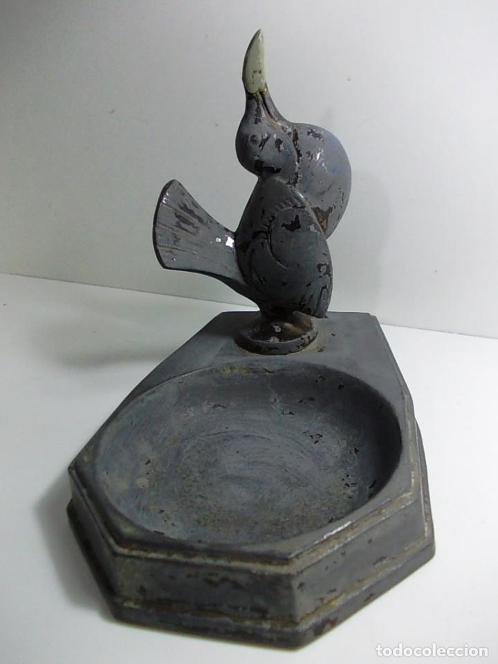 Pila Para Pájaros De Metal - Estilo Antiguo, 28 Cm De Altura - Decoración De Jardín Clásica