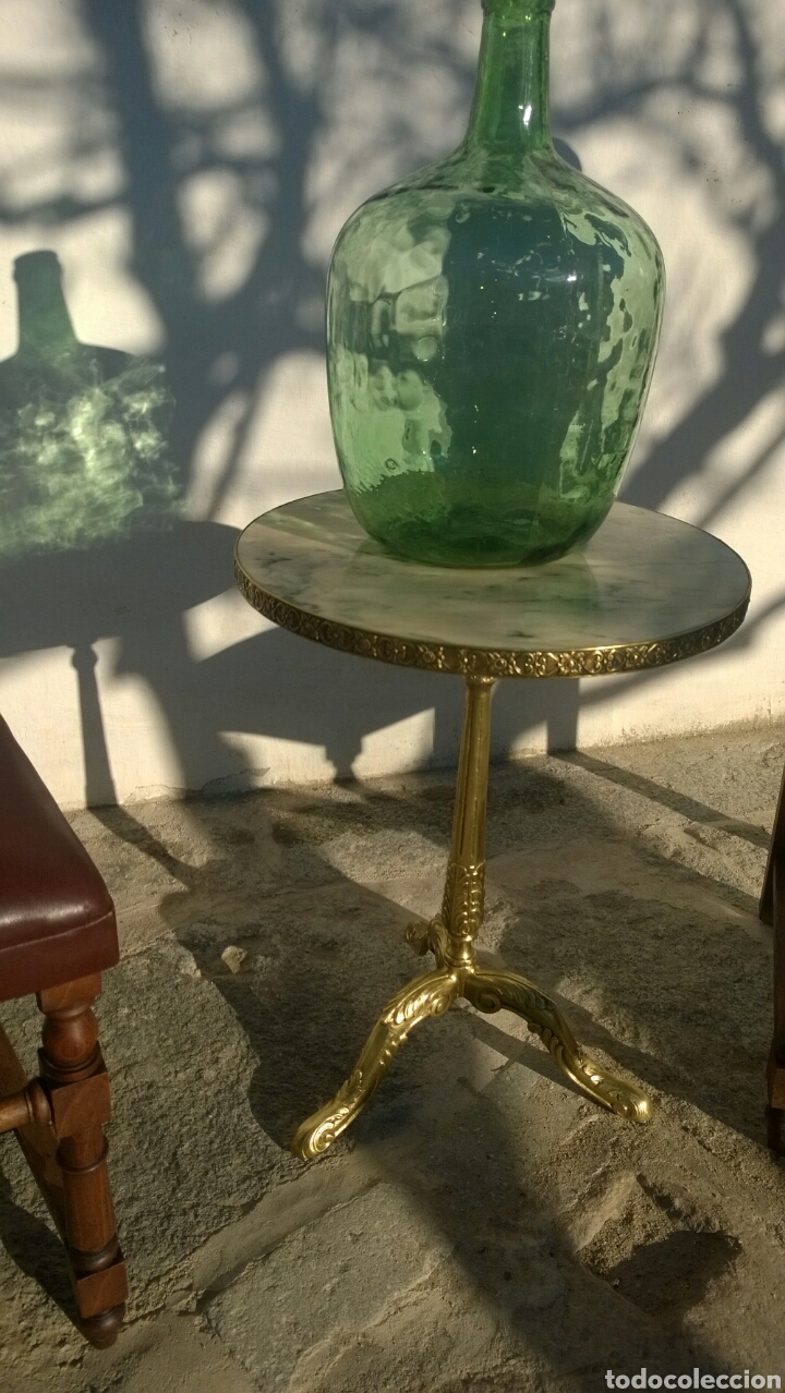 Antig&uuml;edades: Antig&uuml;o conjunto de sillas , mesa y &agrave;nfora. - Foto 3
