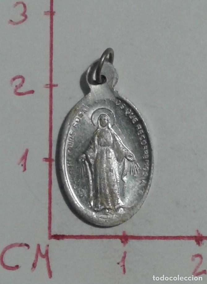 Antig&uuml;edades: MEDALLA RELIGIOSA. VIRGEN MAR&Iacute;A - Foto 1
