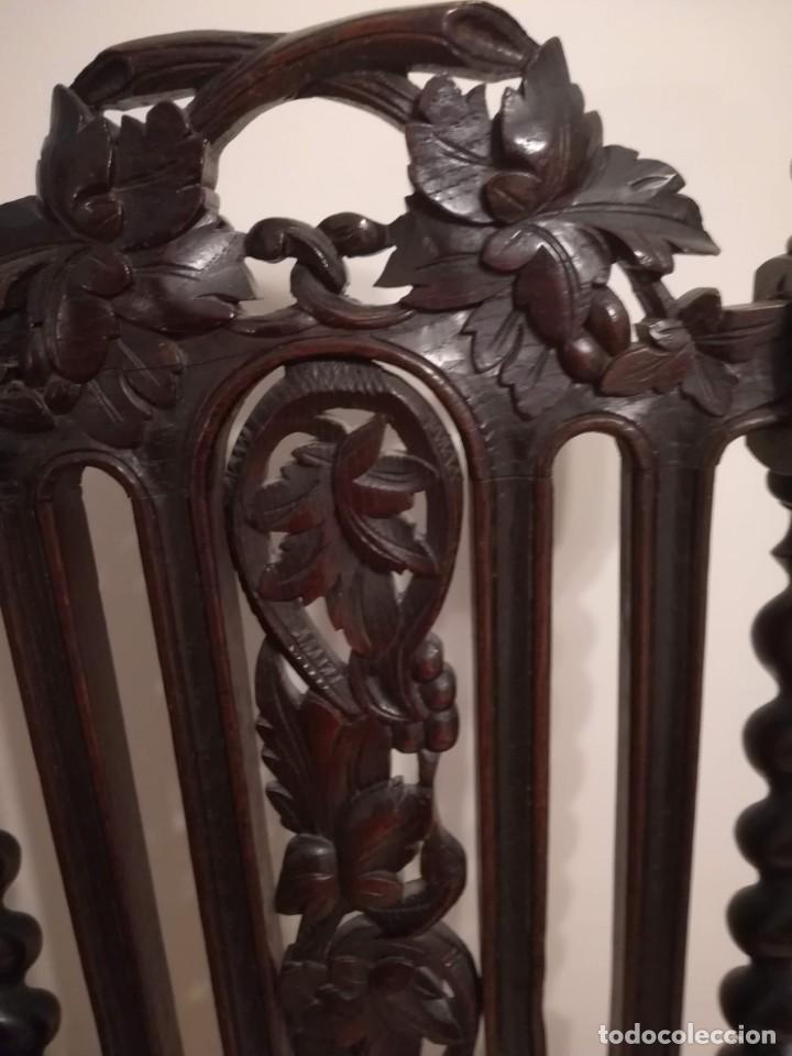 Antig&uuml;edades: SILLA TALLADA CARLOS IV, de pel&iacute;cula - Foto 3