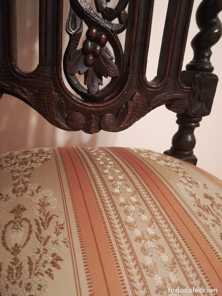 Antig&uuml;edades: SILLA TALLADA CARLOS IV, de pel&iacute;cula - Foto 4