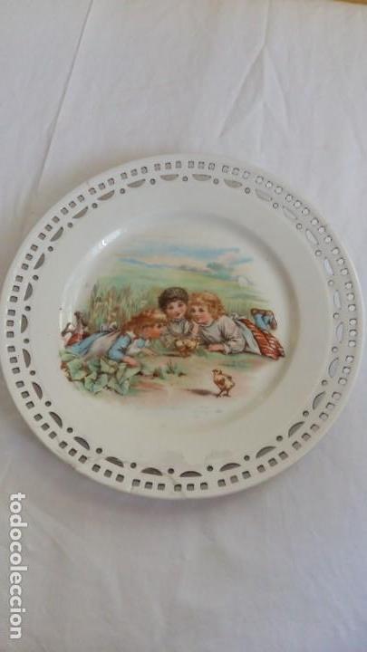 Antig&uuml;edades: Plato cer&aacute;mica de dulce - Foto 1