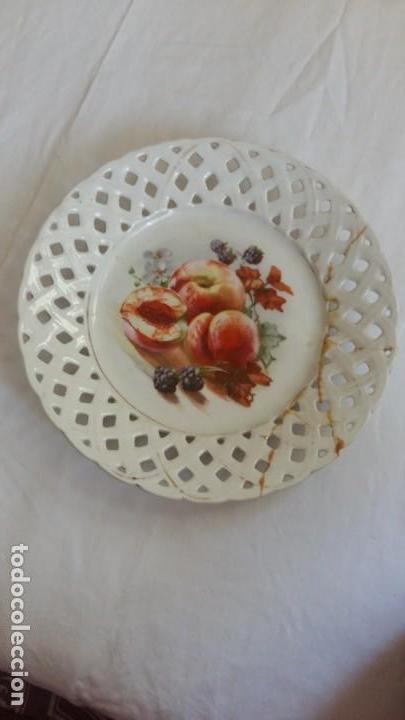 Antig&uuml;edades: Plato decorativo de dulce - Foto 1