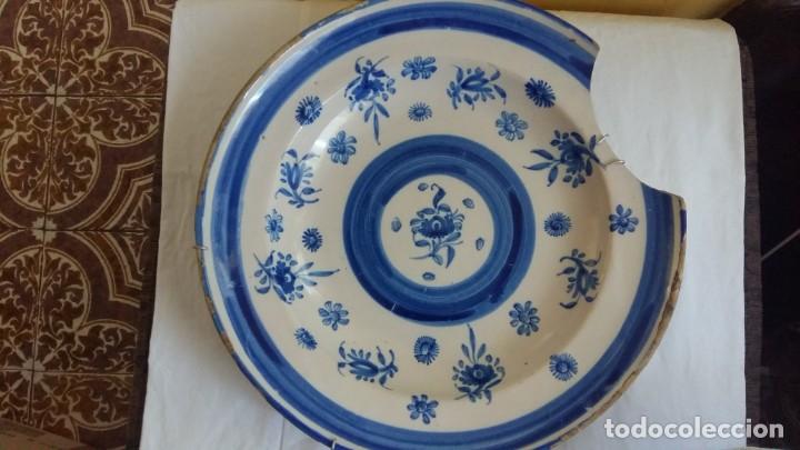 Antig&uuml;edades: Plato cer&aacute;mica de Manises - Foto 1