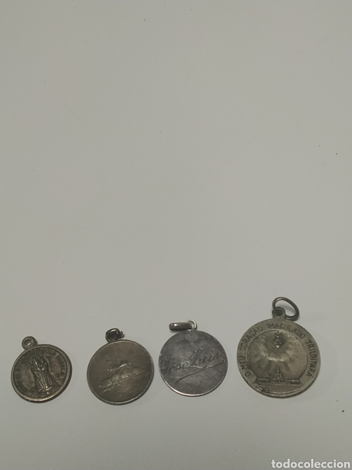 Antig&uuml;edades: Lote 4 medallas religiosas - Foto 2