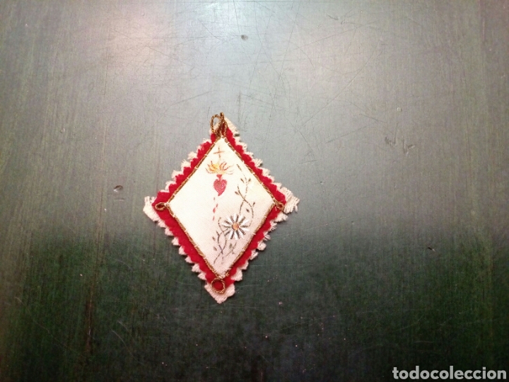 Antig&uuml;edades: Escapulario Sagrado Corazon de Jesus - Foto 1