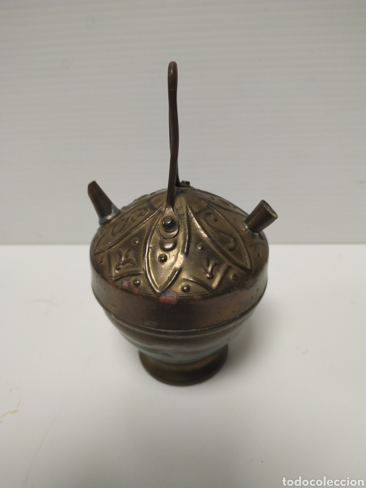 Antig&uuml;edades: Botijo de laton 10x 6 cm - Foto 2