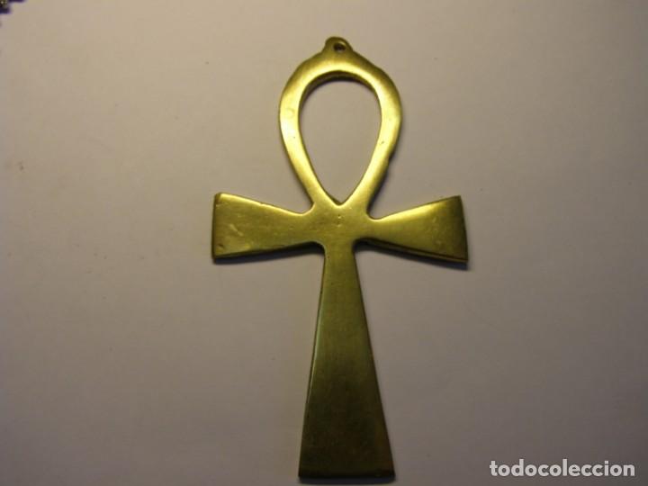 Antig&uuml;edades: Cruz de tipo egipcio. - Foto 1