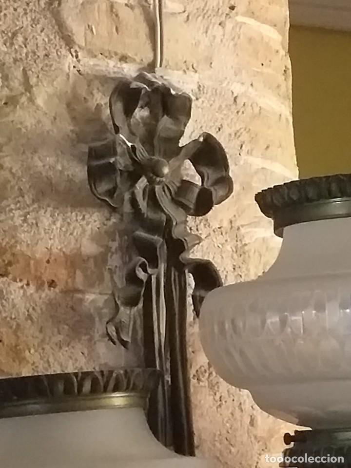 Antig&uuml;edades: Aplique de bronce - Foto 3